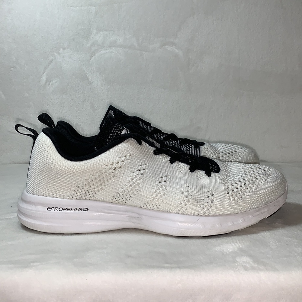 Apl Techloom Pro Women’s Size 9.5 - image 2